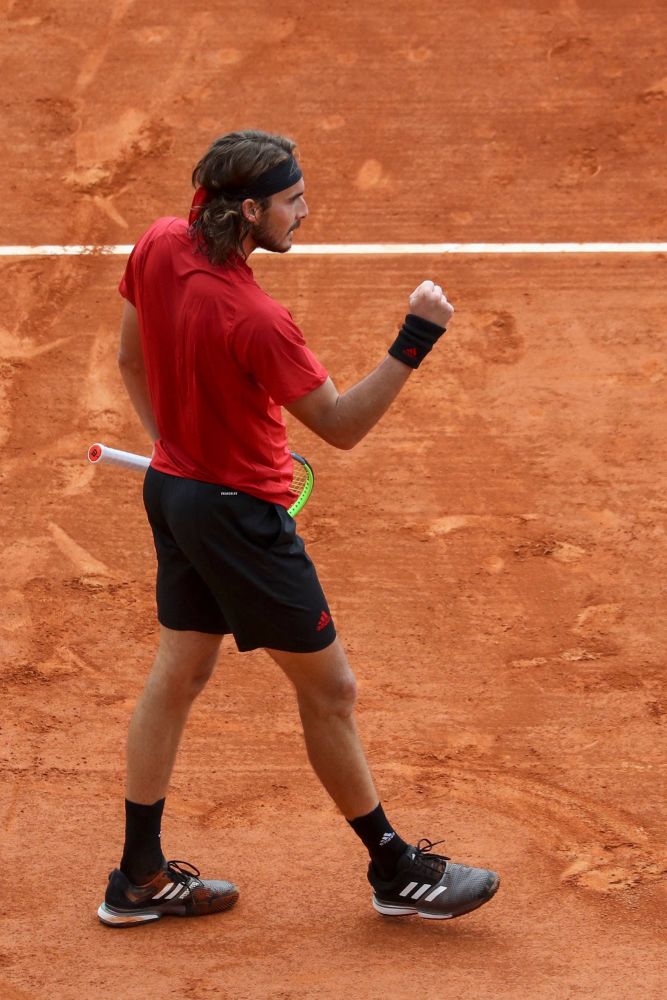 包含拉沃尔杯逆转蒙特卡洛大师赛，西西帕斯状态火热的词条