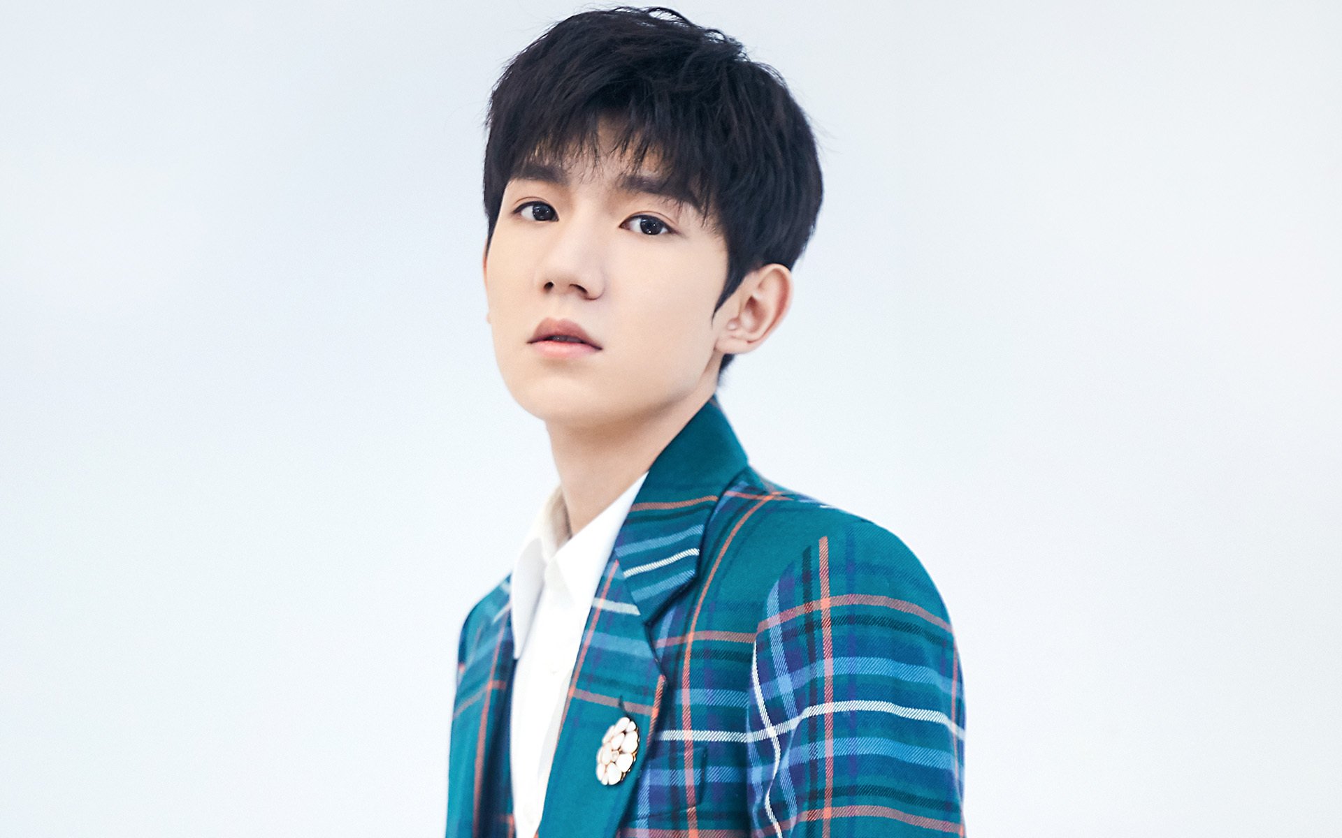 佛罗伦萨惨败揭中韩足球残酷差距!金玟哉独享亚洲后卫历史第一荣耀